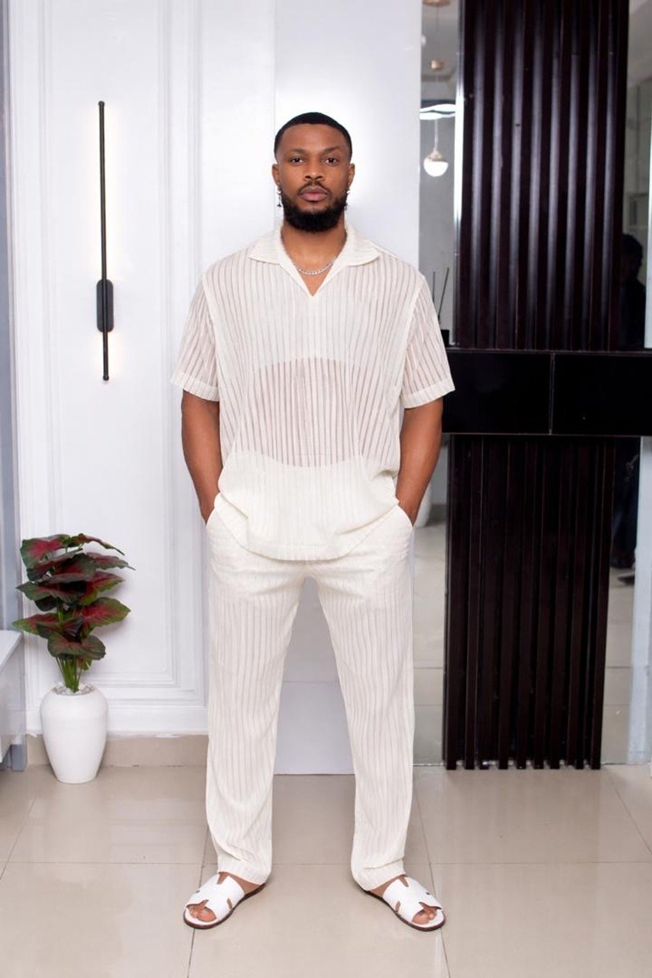 The Luxe White Set 1